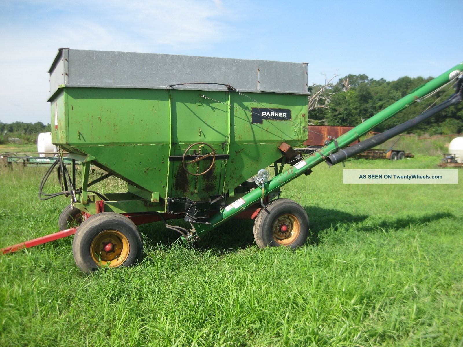 Grain Trailer Side Dump With Hydraulic Auger 200 Bushel Capacity Trailers photo