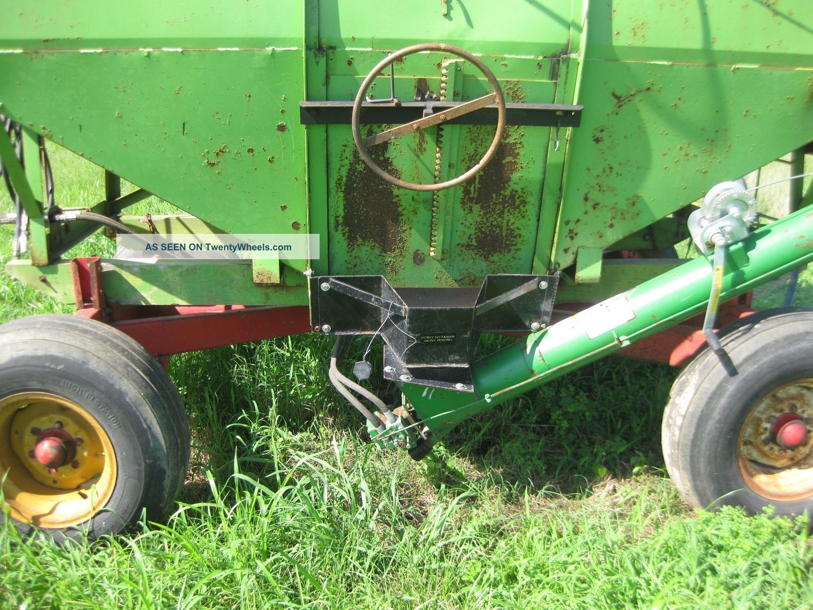 Grain Trailer Side Dump With Hydraulic Auger 200 Bushel Capacity
