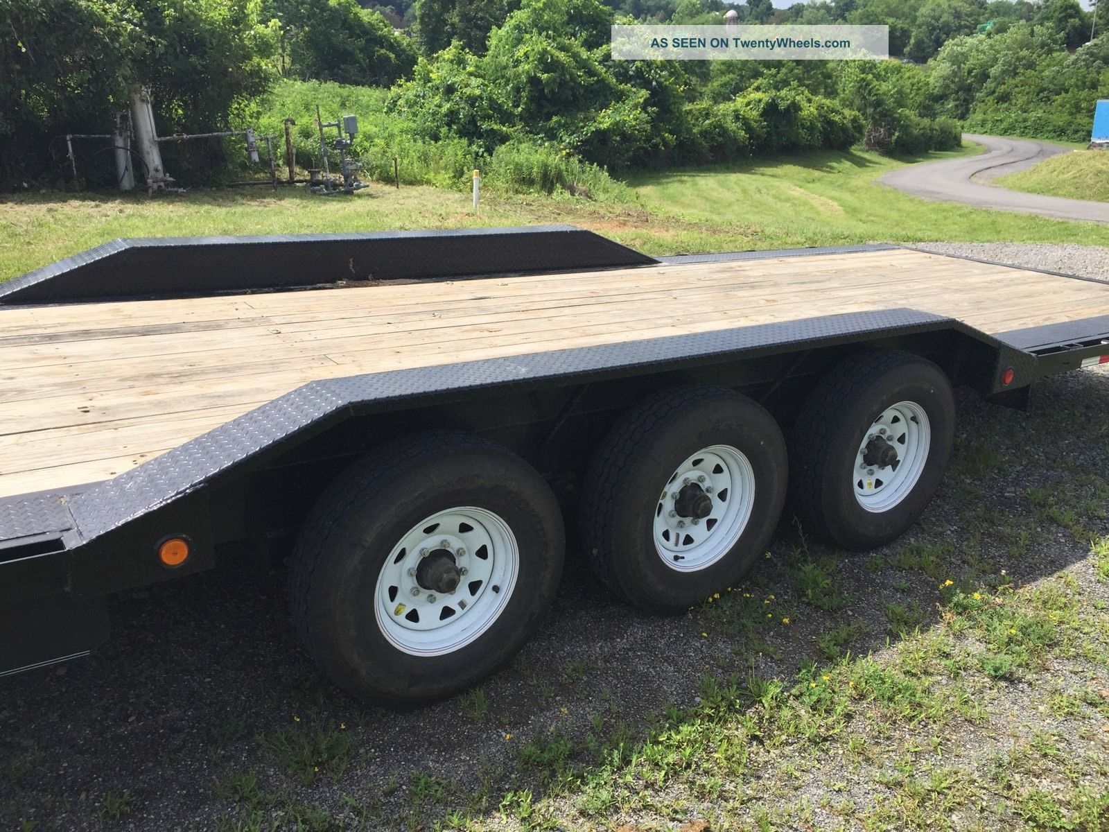 2015 Pj 44 ' Bumper Pull Car Trailer Utility