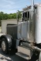 1983 Peterbilt 359 Daycab Semi Trucks photo 4