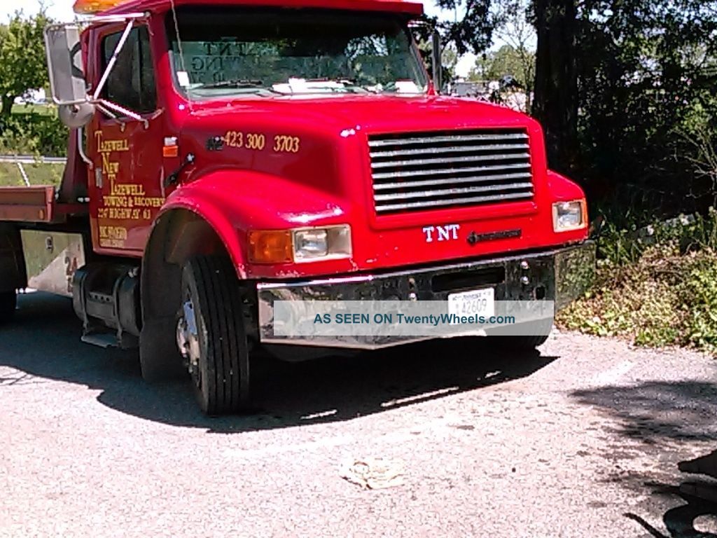 1996 International 4700 Flatbeds & Rollbacks photo