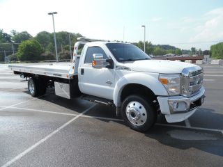 2012 Ford F550 photo