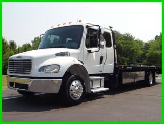 2011 Freightliner photo