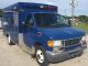 20040000 Ford E - 350 Ambulance Emergency & Fire Trucks photo 1
