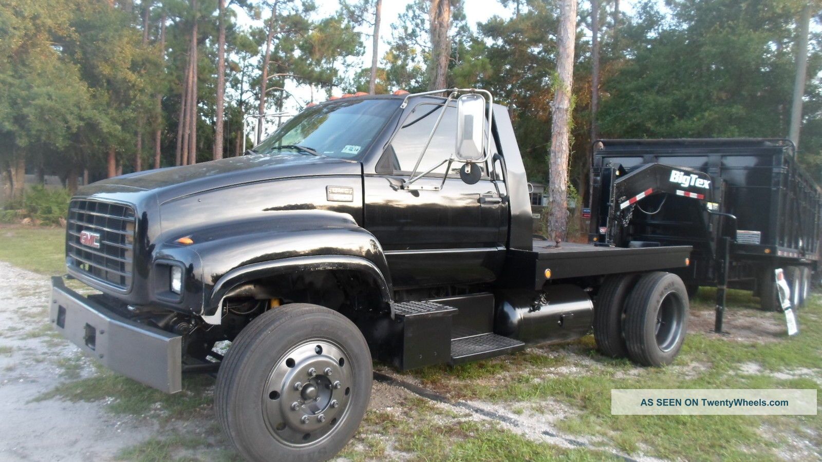 2002 Gmc 6500 Utility / Service Trucks photo