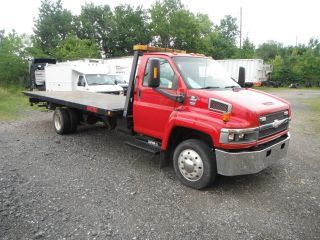 2005 Chevrolet 5500 photo