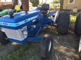Ford 4610 Lgc Tractor Excellent Shape photo