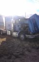 20040000 International 9400 Sleeper Semi Trucks photo 8