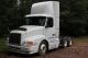 2003 Volvo Vnl Daycab Semi Trucks photo 1