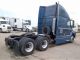 2000 Volvo Vnl 660 Sleeper Semi Trucks photo 3