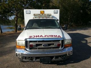 2000 Ford F 350 photo