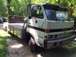 1993 Gmc W 5500 Hd photo