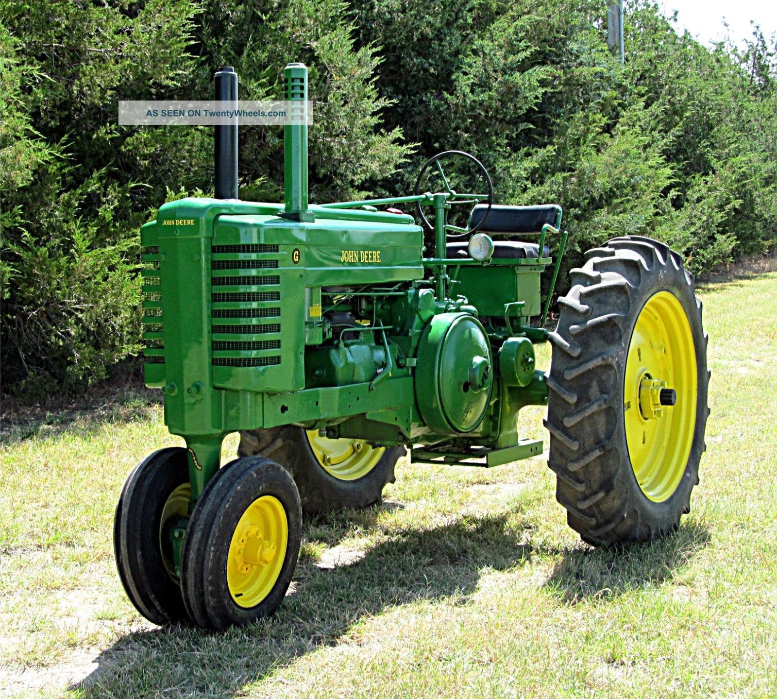 1951 Vintage Antique John Deere G, Good Running Restored Tractor.