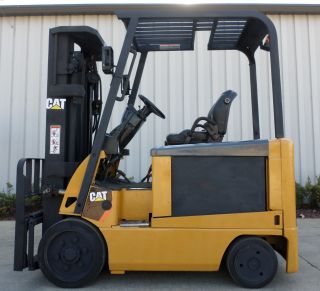 Caterpilla Model Ex5000 (2009) 5000lbs Capacity Great 4 Wheel Electric Forklift photo