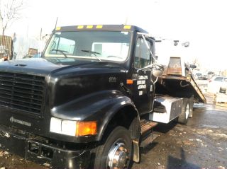 2001 International 4700 photo