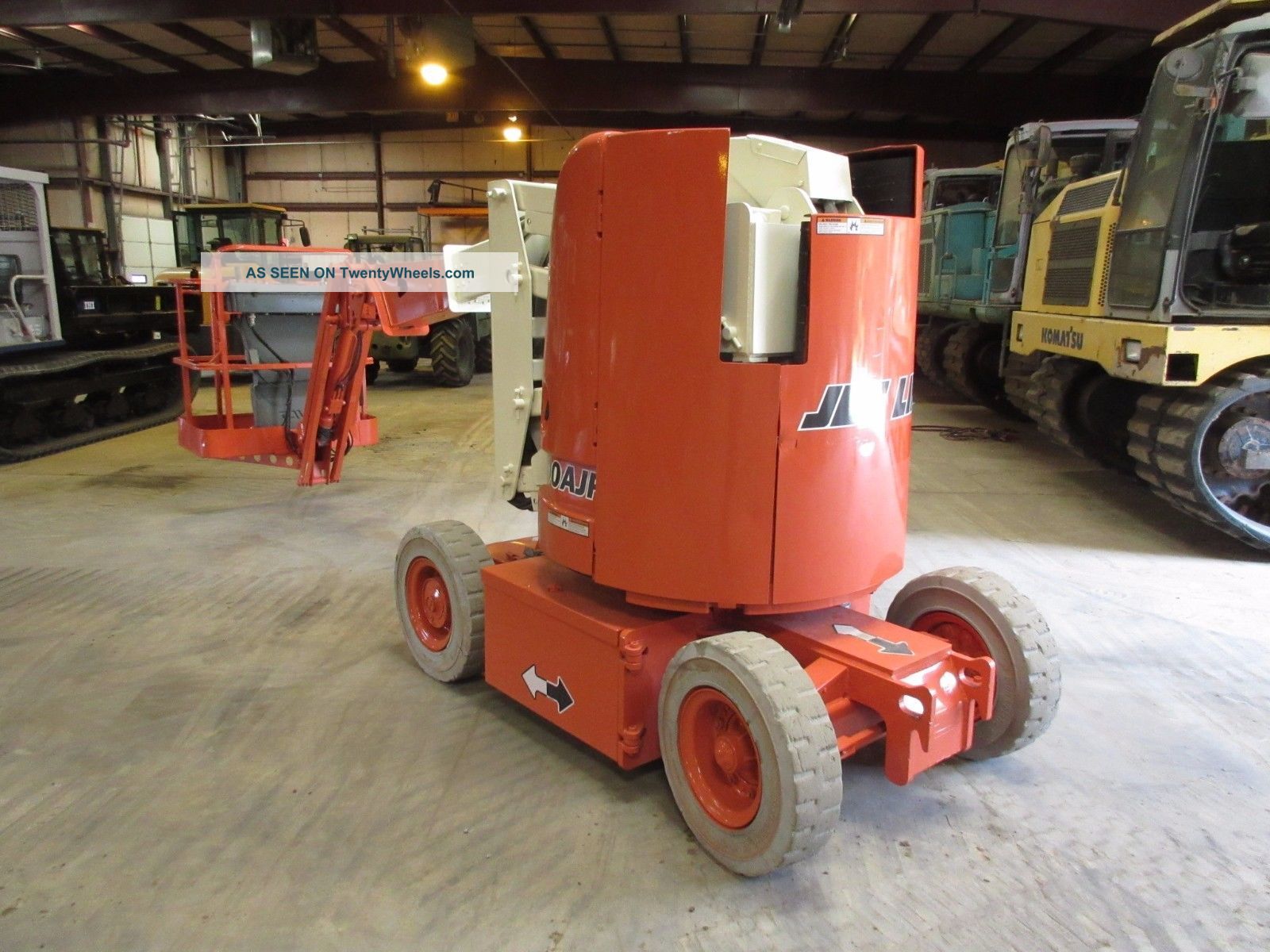 2000 Jlg E300ajp Manlift,  Non Marking Tires,  Electric,  30 Ft Platform Height Scissor & Boom Lifts photo