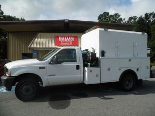 2003 Ford F550 Xl photo