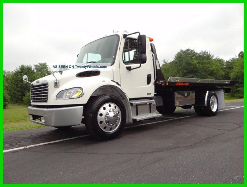 2011 Freightliner Flatbeds & Rollbacks photo