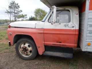 1972 Ford F - 600 photo
