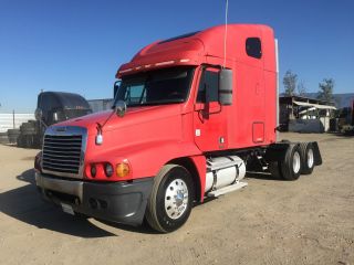 2005 Freightliner Century Flc120 photo