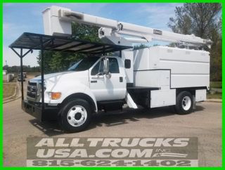2005 Ford F750 photo