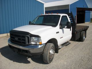 2004 Ford F450 photo