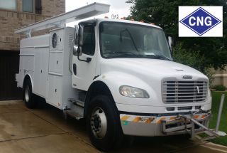 2007 Freightliner M2 106 Business Class Cng photo
