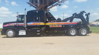 1993 Peterbilt 377 photo