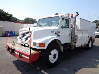 2002 International 4900 photo