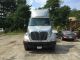 2005 International 860 Daycab Semi Trucks photo 1