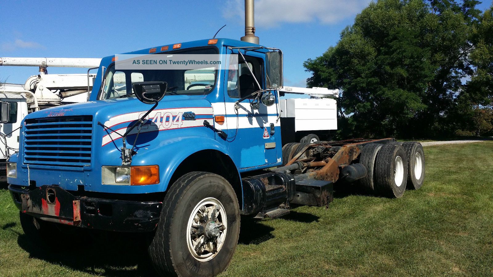 2000 Ihc 4900 Other Heavy Duty Trucks photo