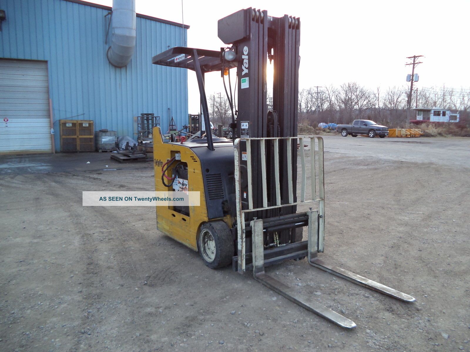 2006 Yale 4000 4, 000 36v Electric Forklift, Stand Up Rider (4) Stage