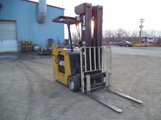 2006 Yale 4000 4,  000 36v Electric Forklift,  Stand - Up Rider (4) Stage Quad Mast photo