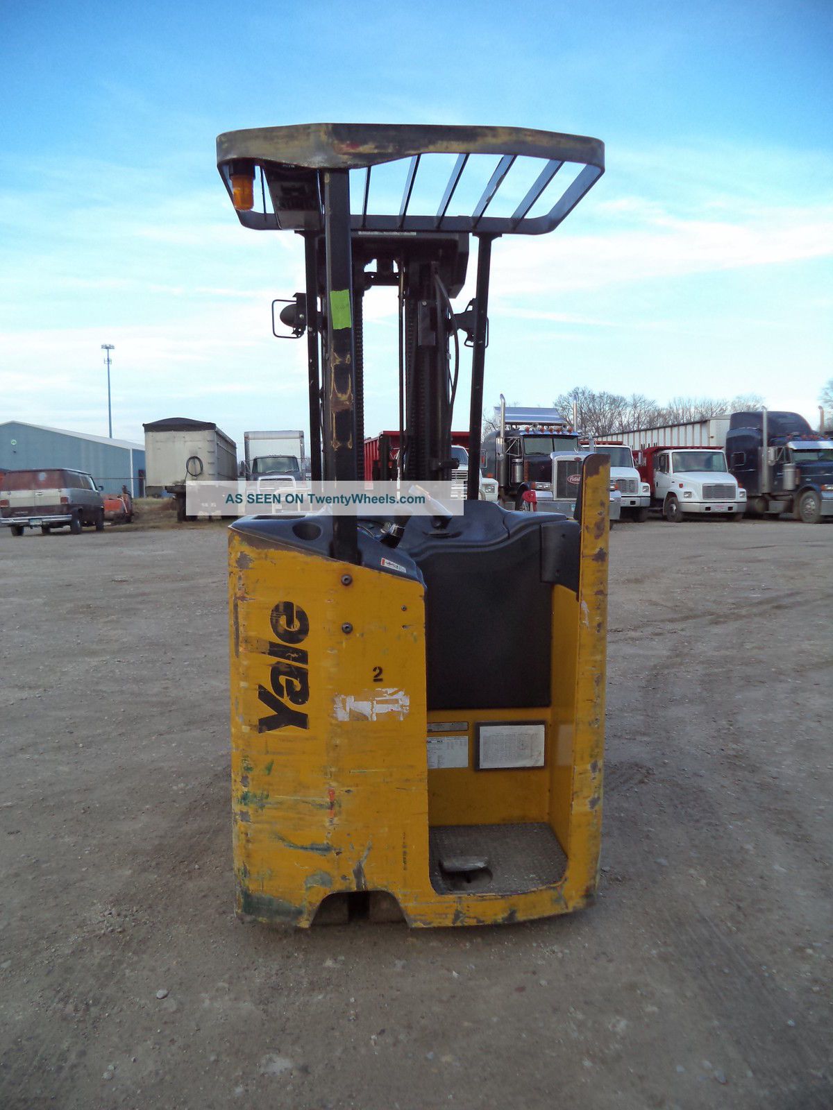 2006 Yale 4000 4, 000 36v Electric Forklift, Stand Up Rider (4) Stage