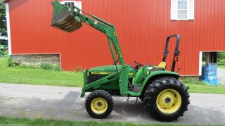 John Deere 4600 4x4 Compact Tractor W/ Loader Hydrostatic 43 Hp Diesel 870 Hours photo