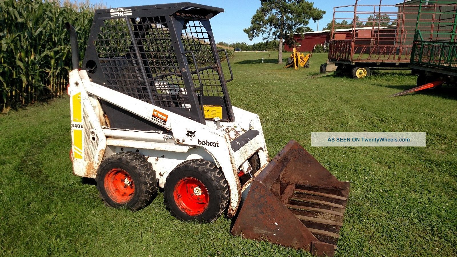 Bobcat 440b Skid Steer Loader - Perfect For Horse Stalls / Small Barns Skid Steer Loaders photo
