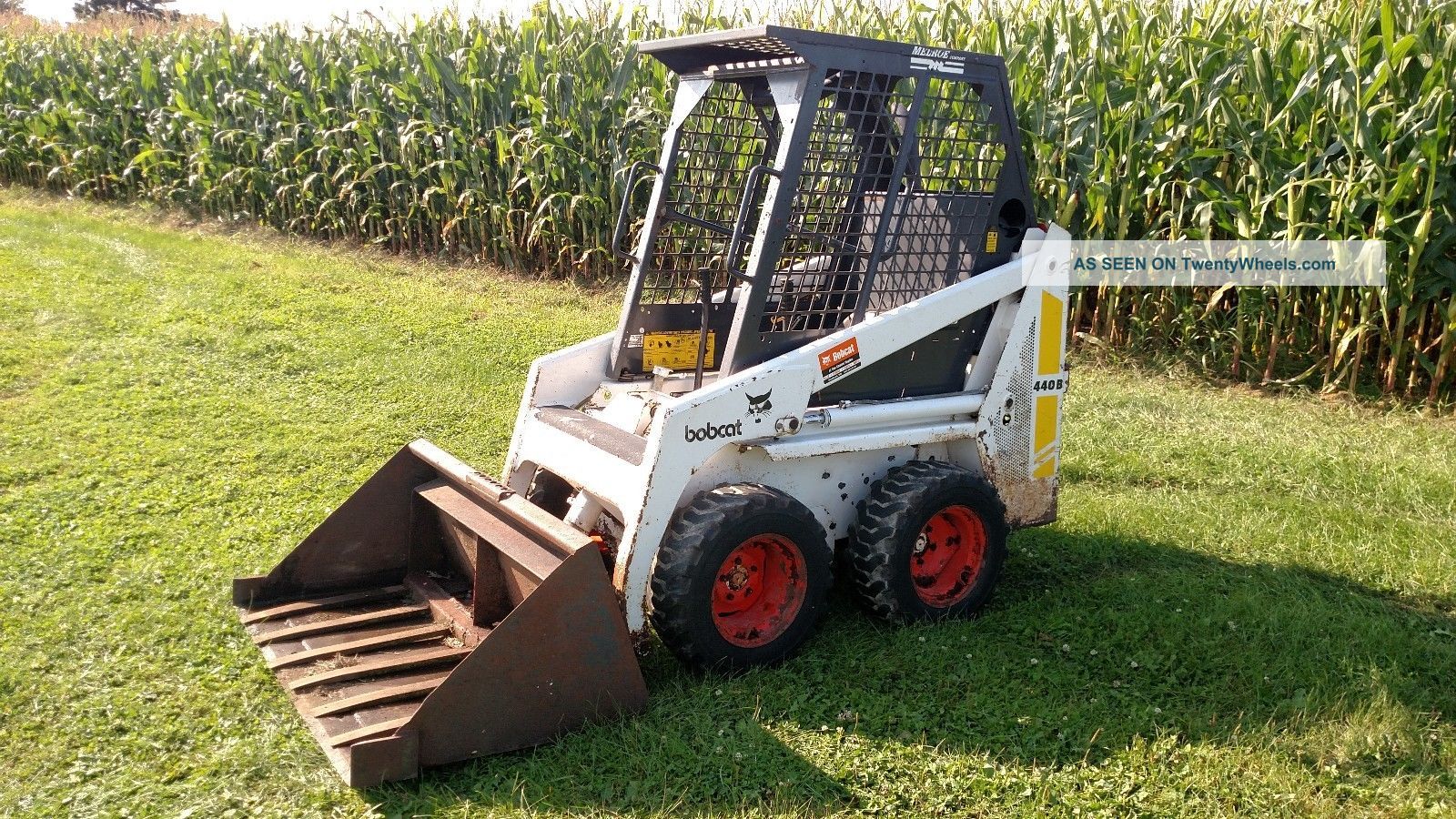 Bobcat 440b Skid Steer Loader Perfect For Horse Stalls / Small Barns