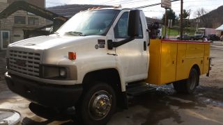 2005 Gmc 4500 photo