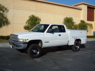 1999 Dodge Ram 2500 Quad Cab 4x4 4wd V10 Gas photo