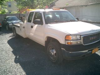 2001 Gmc 3500 4x4 photo