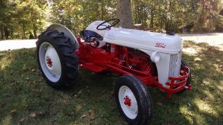 1952 Ford 8n Tractor photo