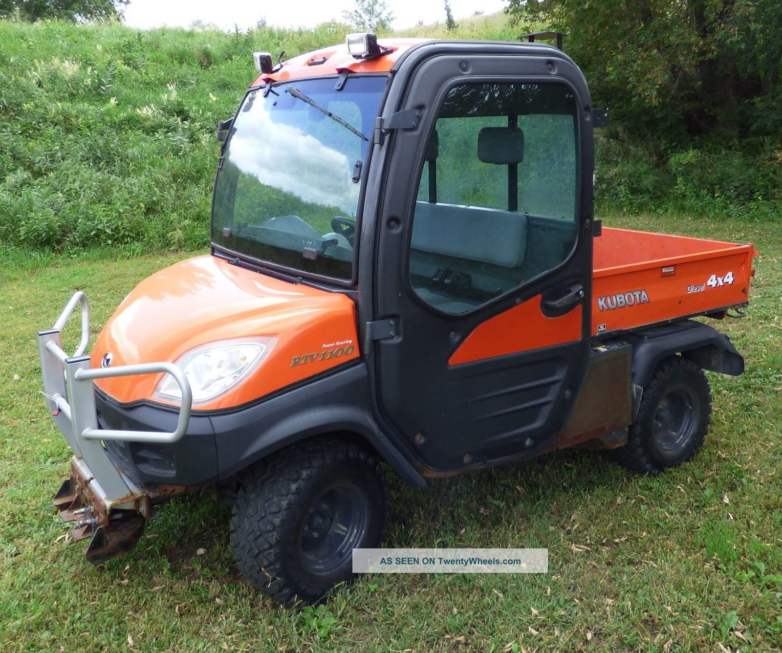 Kubota Rtv1100 Utility Vehicle Diesel Engine Enclosed Cab Hydraulic Dump Utv