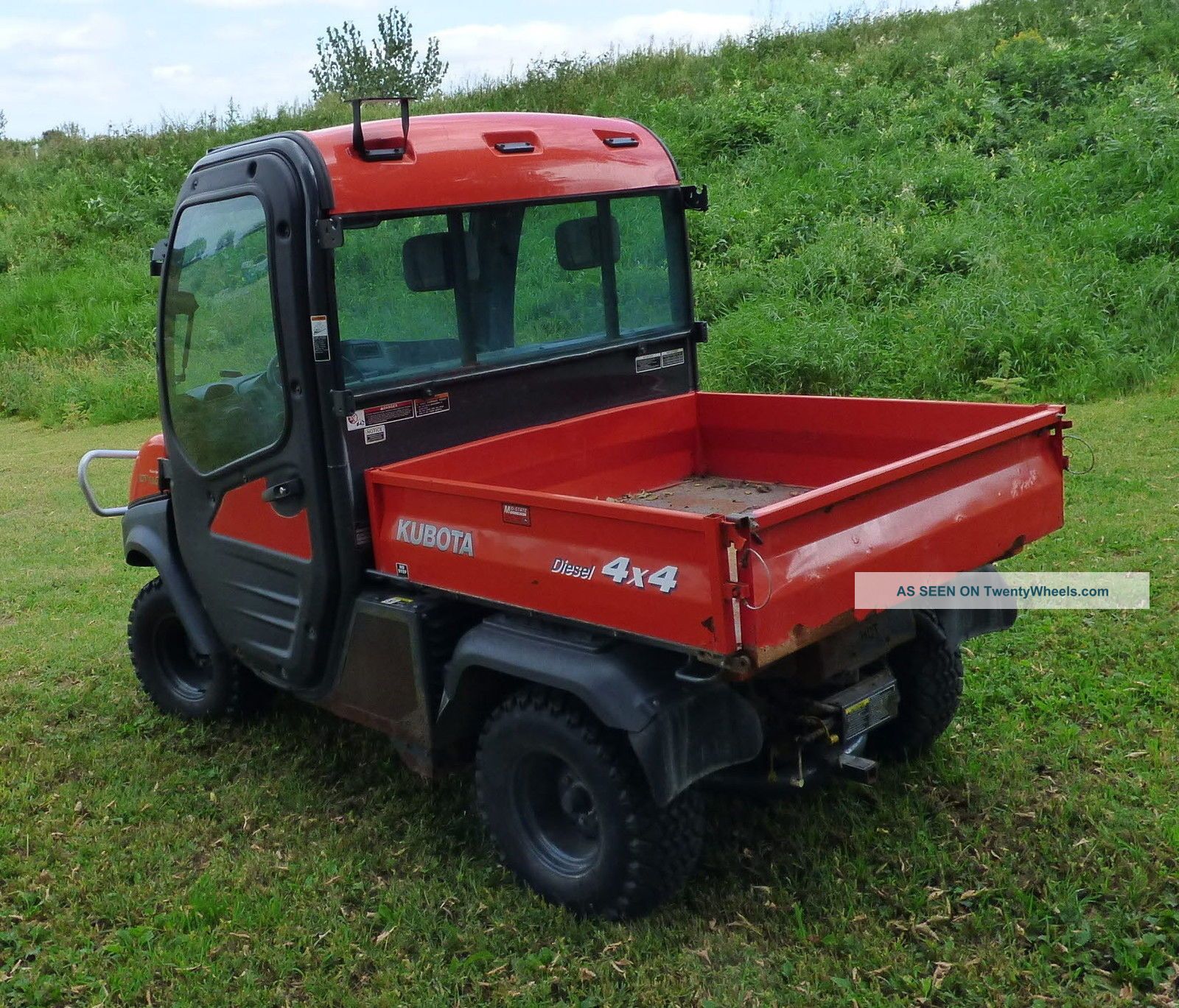 Kubota Rtv1100 Utility Vehicle Diesel Engine Enclosed Cab Hydraulic