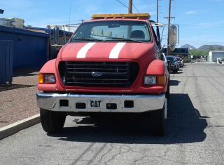 2001 Ford F650 photo