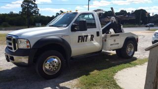 2005 Ford F 550 photo