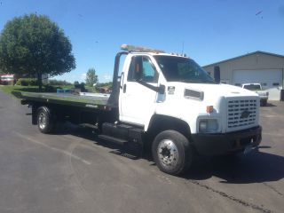 2003 Chevrolet C6500 photo