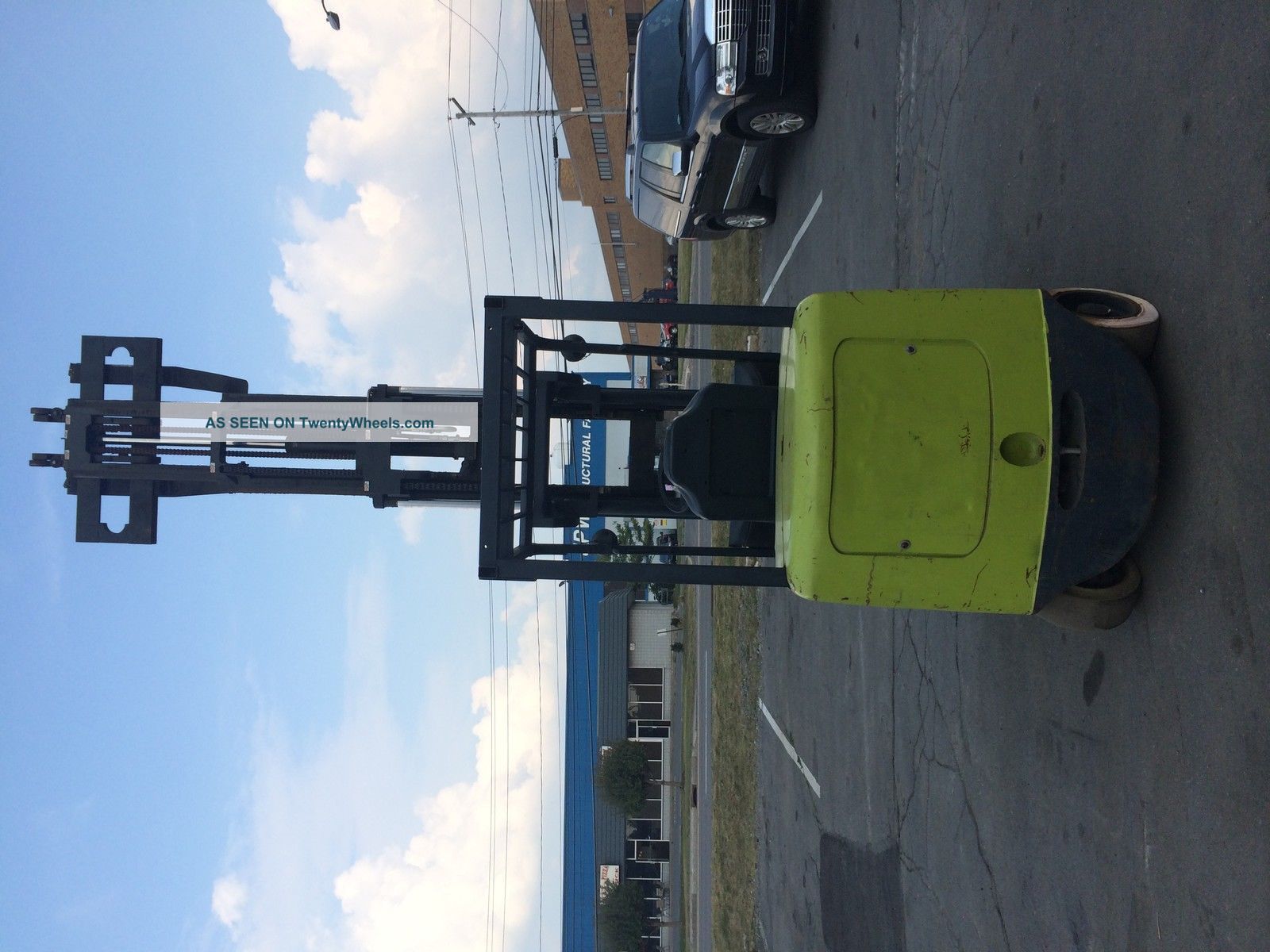 Clark 6000lb Cap. Electric Forklift 42 " Forks Quad Mast 256 " Lift