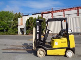 Yale Glc050 5,  000lbs Forklift - Triple Mast - Side Shift - 6ft Forks - photo