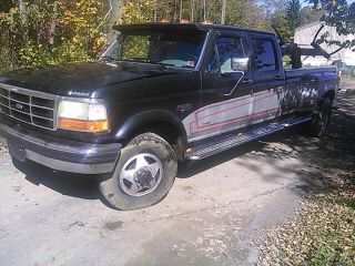 1995 Ford F - 350 photo