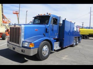 1992 Peterbilt 377 photo